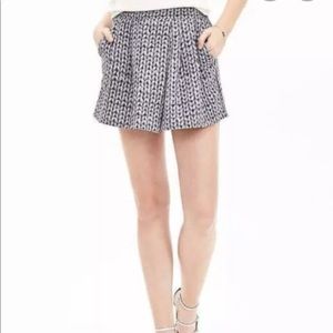 Banana Republic skort